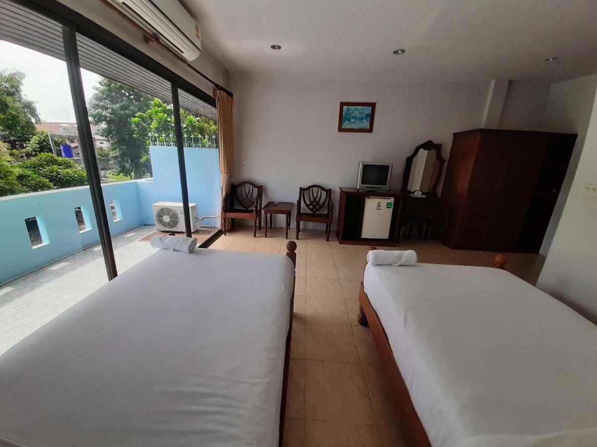 Holiday Guest House Παραλία Σαγουένγκ Εξωτερικό φωτογραφία